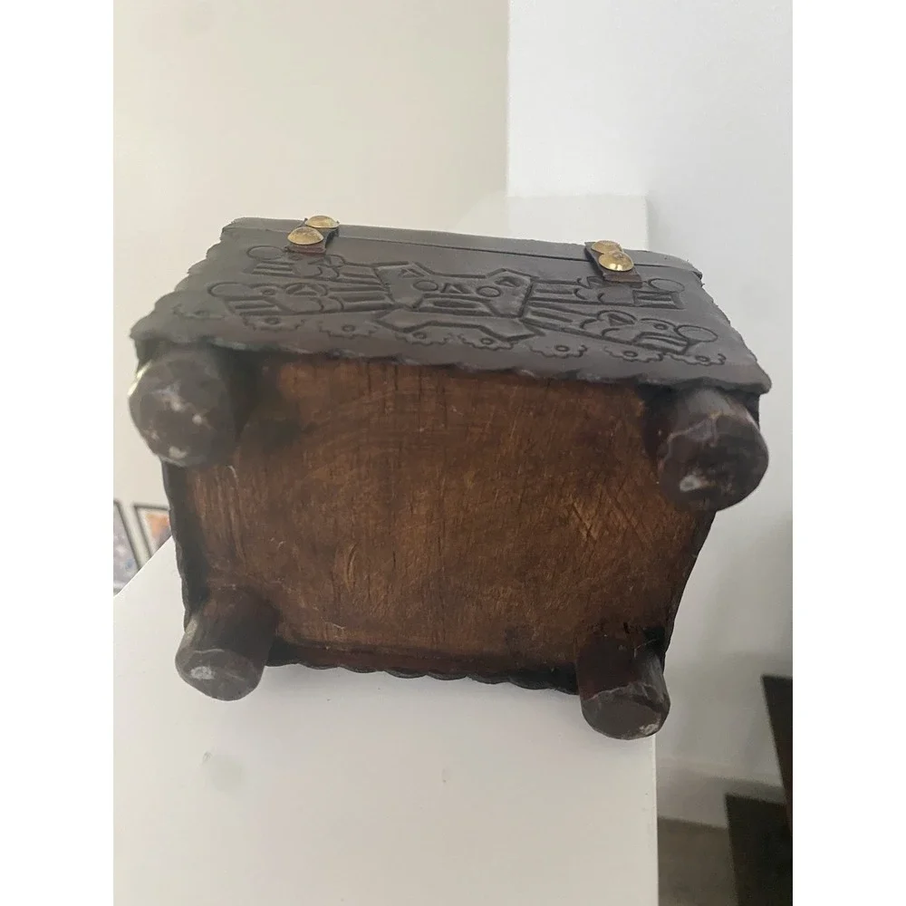 Vintage Peruvian Leather Embossed Folk Art Jewelry Box